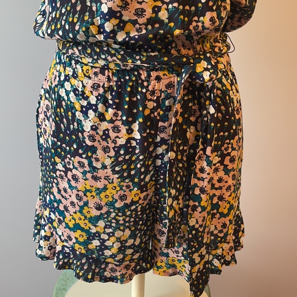 LOFT FLORAL ROMPER - Picture 5 of 10